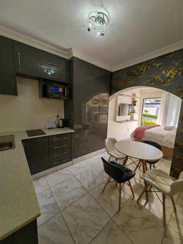 photo-2025-05-01-14-23-44_2