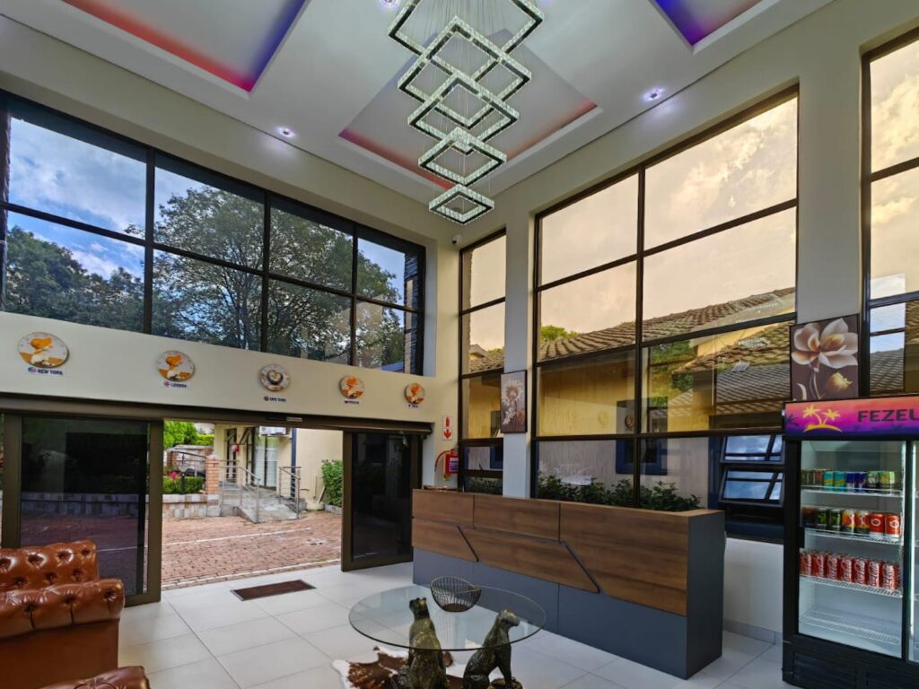 PHOTO-2025-04-28-23-01-12