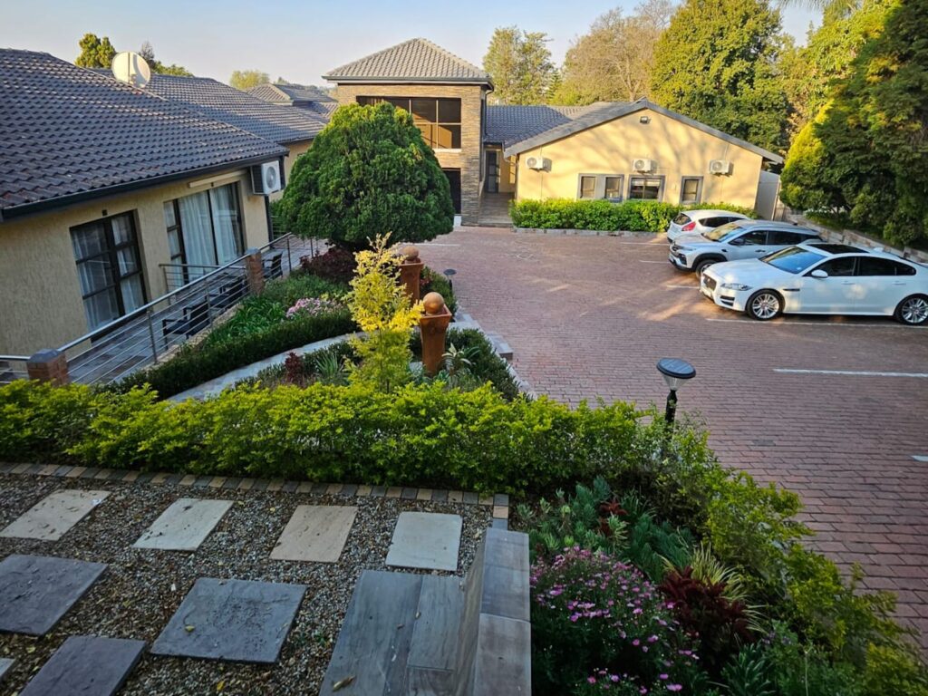 PHOTO-2025-04-28-23-01-17 3