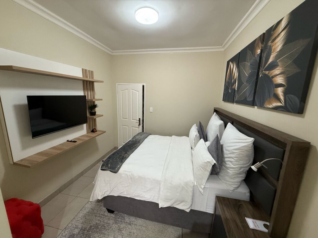 PHOTO-2025-05-01-14-34-18