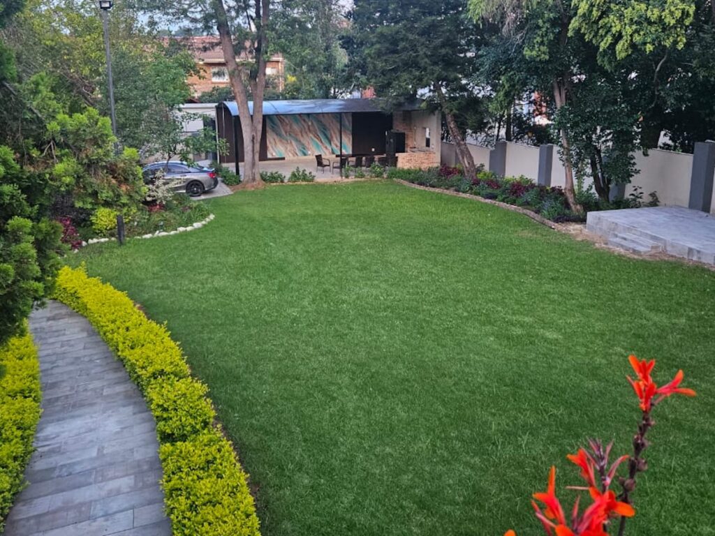 PHOTO-2025-12-07-11-56-43 3