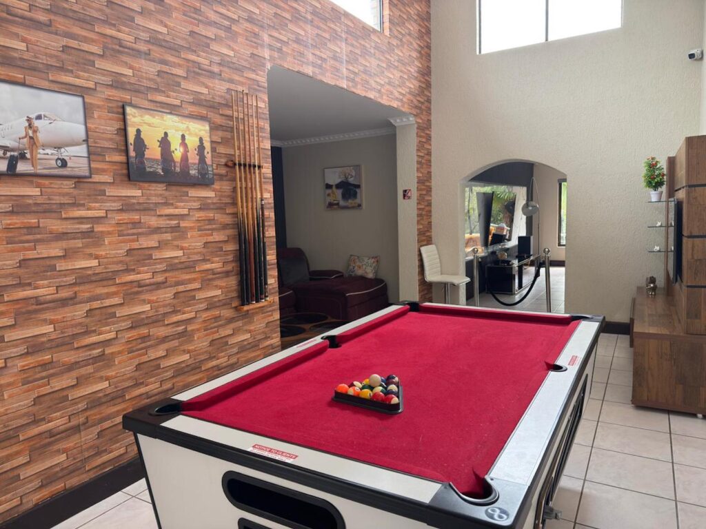 PHOTO-2025-12-13-11-53-19